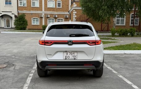 Honda Vezel, 2022 год, 2 290 000 рублей, 7 фотография