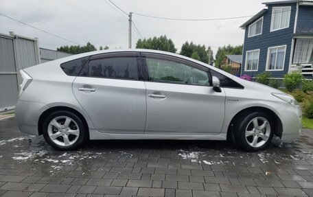 Toyota Prius, 2009 год, 699 000 рублей, 3 фотография