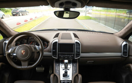 Porsche Cayenne III, 2010 год, 2 799 000 рублей, 12 фотография