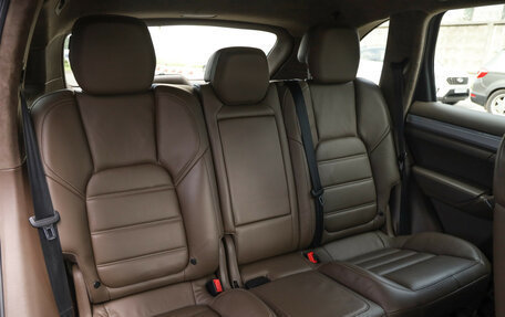 Porsche Cayenne III, 2010 год, 2 799 000 рублей, 29 фотография