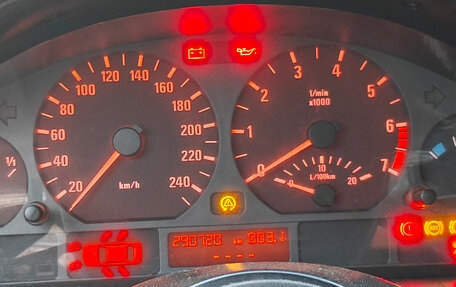 BMW 3 серия, 2000 год, 400 000 рублей, 19 фотография