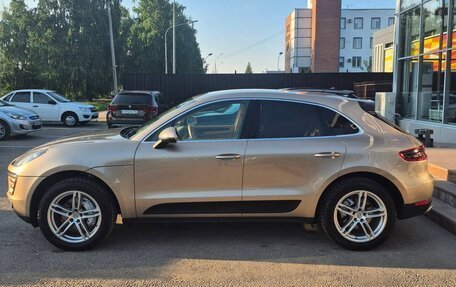 Porsche Macan I рестайлинг, 2014 год, 1 999 000 рублей, 2 фотография