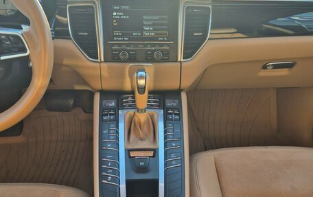 Porsche Macan I рестайлинг, 2014 год, 1 999 000 рублей, 20 фотография