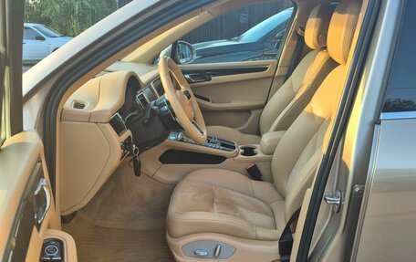 Porsche Macan I рестайлинг, 2014 год, 1 999 000 рублей, 26 фотография