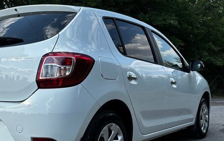Renault Sandero II рестайлинг, 2017 год, 865 000 рублей, 4 фотография
