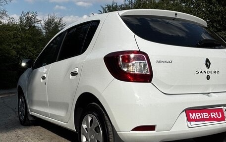 Renault Sandero II рестайлинг, 2017 год, 865 000 рублей, 5 фотография