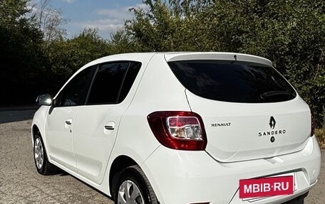 Renault Sandero II рестайлинг, 2017 год, 865 000 рублей, 11 фотография