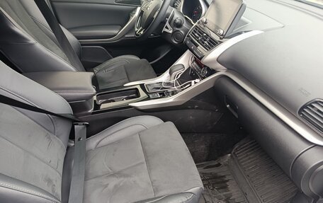Mitsubishi Eclipse Cross, 2021 год, 2 450 000 рублей, 2 фотография