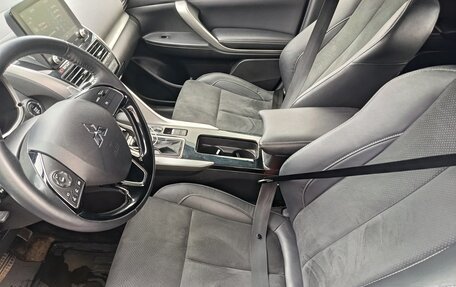 Mitsubishi Eclipse Cross, 2021 год, 2 450 000 рублей, 10 фотография
