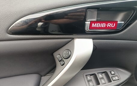 Mitsubishi Eclipse Cross, 2021 год, 2 450 000 рублей, 9 фотография