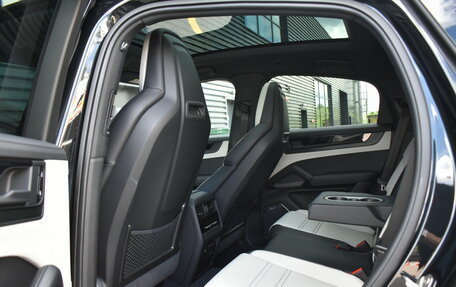 Porsche Cayenne III, 2026 год, 19 700 000 рублей, 17 фотография