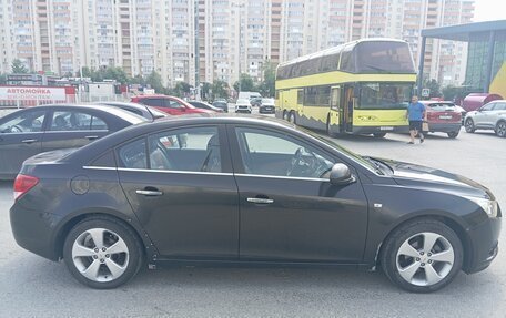 Chevrolet Cruze II, 2011 год, 570 000 рублей, 4 фотография
