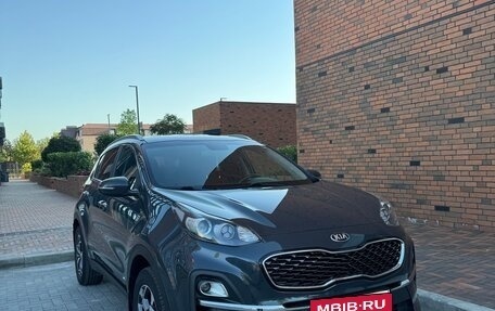 KIA Sportage IV рестайлинг, 2021 год, 2 350 000 рублей, 3 фотография