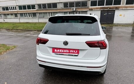 Volkswagen Tiguan II, 2019 год, 3 750 000 рублей, 3 фотография