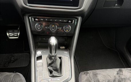 Volkswagen Tiguan II, 2019 год, 3 750 000 рублей, 8 фотография