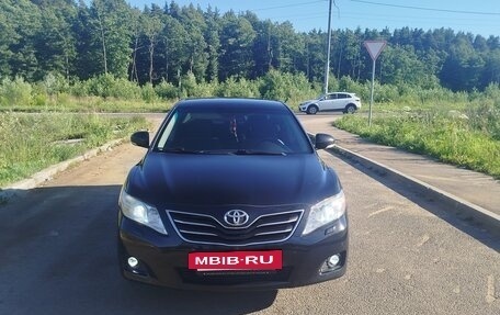 Toyota Camry, 2010 год, 1 450 000 рублей, 8 фотография