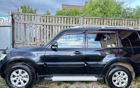 Mitsubishi Pajero IV, 2010 год, 1 700 000 рублей, 2 фотография