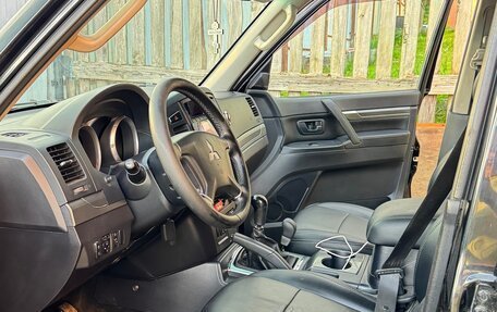 Mitsubishi Pajero IV, 2010 год, 1 700 000 рублей, 6 фотография