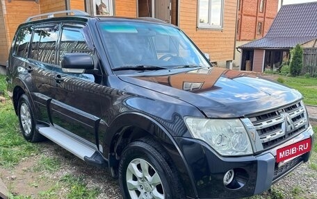 Mitsubishi Pajero IV, 2010 год, 1 700 000 рублей, 3 фотография