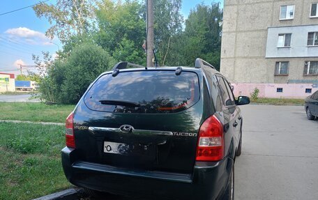 Hyundai Tucson III, 2007 год, 825 000 рублей, 4 фотография