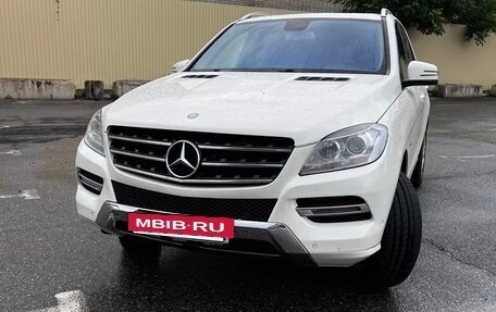 Mercedes-Benz M-Класс, 2012 год, 2 499 000 рублей, 3 фотография