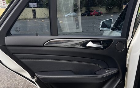 Mercedes-Benz M-Класс, 2012 год, 2 499 000 рублей, 17 фотография