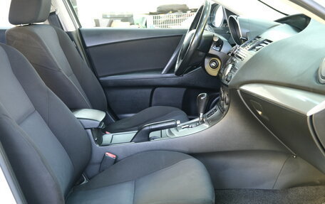 Mazda 3, 2011 год, 969 000 рублей, 20 фотография