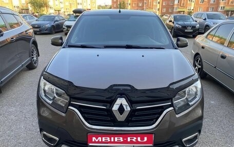 Renault Logan II, 2022 год, 990 000 рублей, 1 фотография
