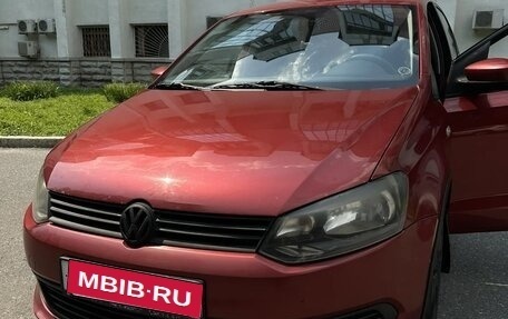Volkswagen Polo VI (EU Market), 2012 год, 550 000 рублей, 1 фотография