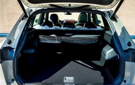 Volkswagen Tiguan, 2026 год, 4 550 000 рублей, 28 фотография