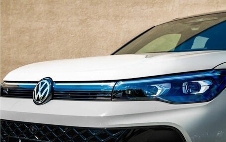 Volkswagen Tiguan, 2026 год, 4 550 000 рублей, 17 фотография
