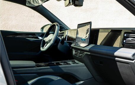 Volkswagen Tiguan, 2026 год, 4 550 000 рублей, 33 фотография