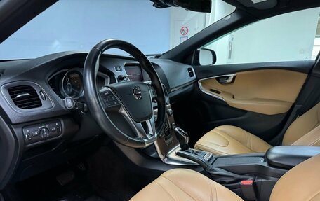 Volvo V40 II рестайлинг, 2017 год, 1 531 000 рублей, 10 фотография