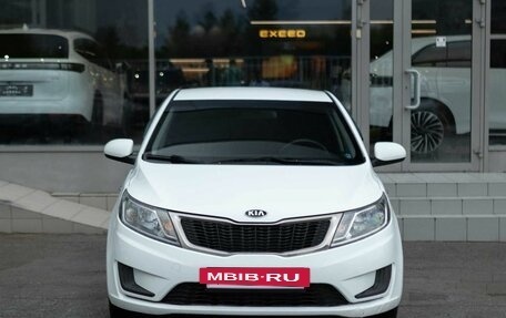 KIA Rio III рестайлинг, 2012 год, 600 000 рублей, 2 фотография