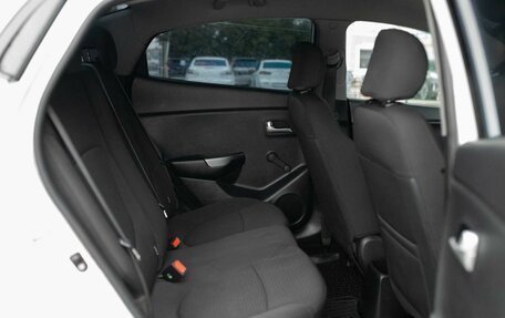 KIA Rio III рестайлинг, 2012 год, 600 000 рублей, 18 фотография