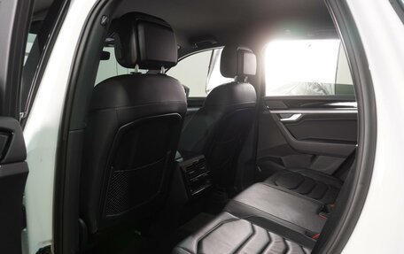 Volkswagen Touareg III, 2019 год, 8 499 000 рублей, 11 фотография