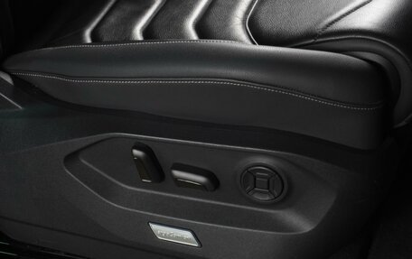 Volkswagen Touareg III, 2019 год, 8 499 000 рублей, 12 фотография