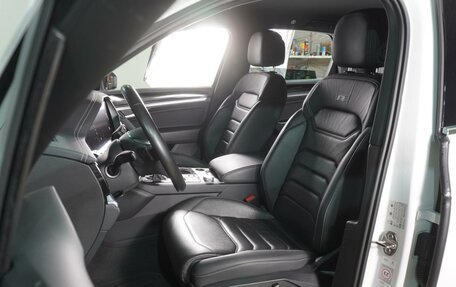 Volkswagen Touareg III, 2019 год, 8 499 000 рублей, 10 фотография