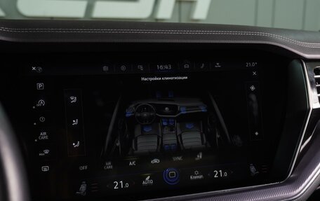 Volkswagen Touareg III, 2019 год, 8 499 000 рублей, 18 фотография