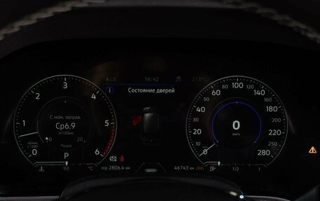 Volkswagen Touareg III, 2019 год, 8 499 000 рублей, 25 фотография