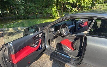 Mercedes-Benz E-Класс, 2017 год, 3 111 111 рублей, 10 фотография