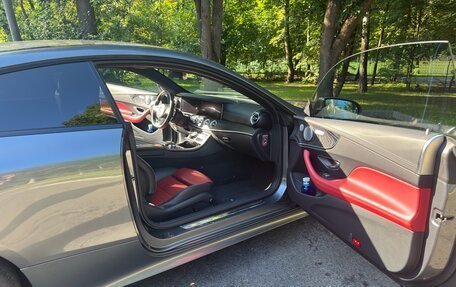 Mercedes-Benz E-Класс, 2017 год, 3 111 111 рублей, 9 фотография