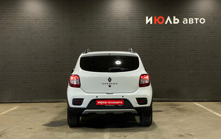 Renault Sandero II рестайлинг, 2021 год, 1 400 000 рублей, 6 фотография