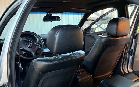 BMW 3 серия, 2001 год, 930 000 рублей, 11 фотография