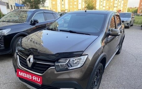 Renault Logan II, 2022 год, 990 000 рублей, 12 фотография