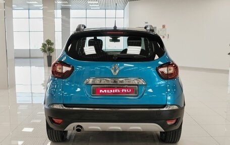 Renault Kaptur I рестайлинг, 2017 год, 1 680 000 рублей, 8 фотография