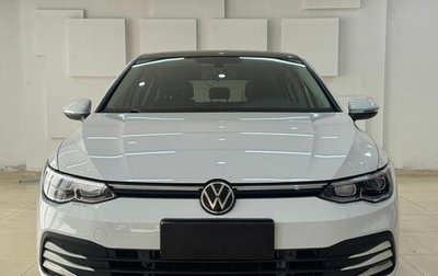 Volkswagen Golf VIII, 2022 год, 2 100 000 рублей, 1 фотография