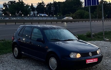 Volkswagen Golf IV, 1999 год, 295 000 рублей, 1 фотография