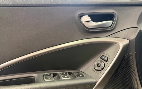 Hyundai Santa Fe III рестайлинг, 2016 год, 1 890 000 рублей, 19 фотография