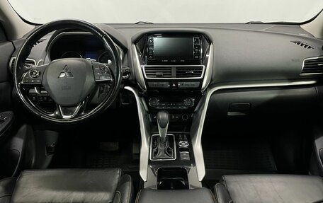 Mitsubishi Eclipse Cross, 2018 год, 1 750 000 рублей, 9 фотография